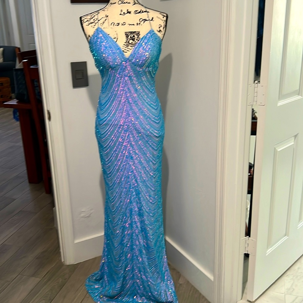 Gorgeous 👗!FINALLY OFFER!